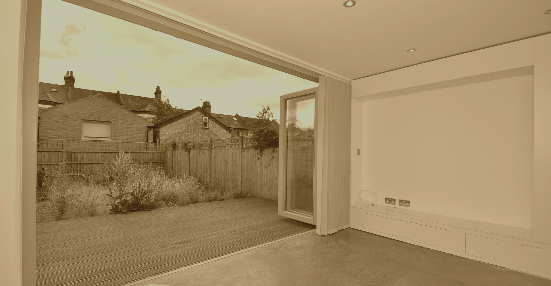 Slider, Glaziers in Worcester Park, Cuddington, Stoneleigh, KT4